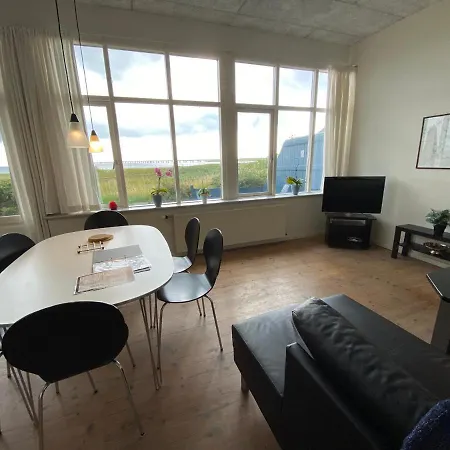 Skaerven Beachfront Apartments And Cottage Nyborg Extérieur photo