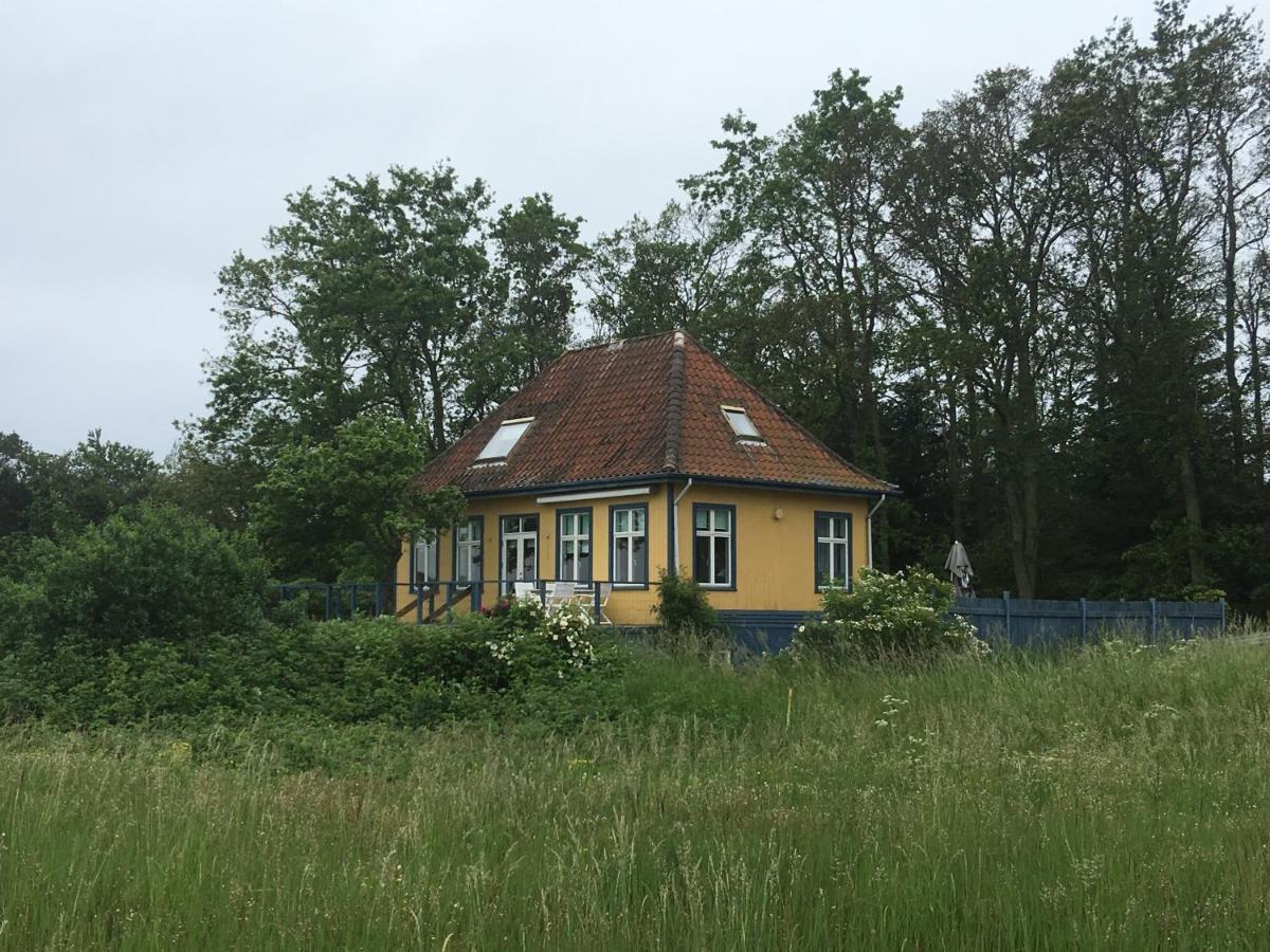 Apartment Skaerven Beachfront And