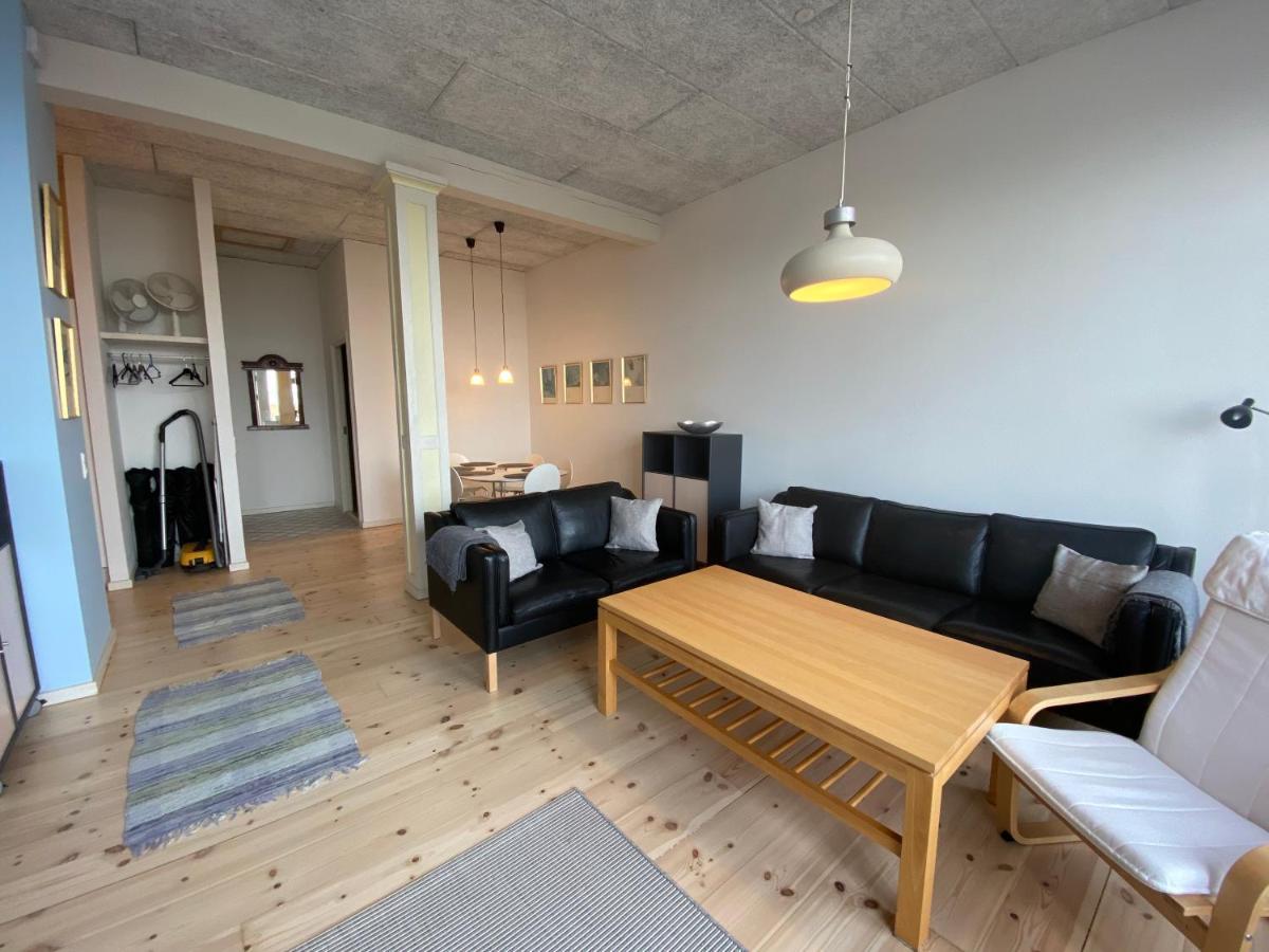 Skaerven Beachfront And