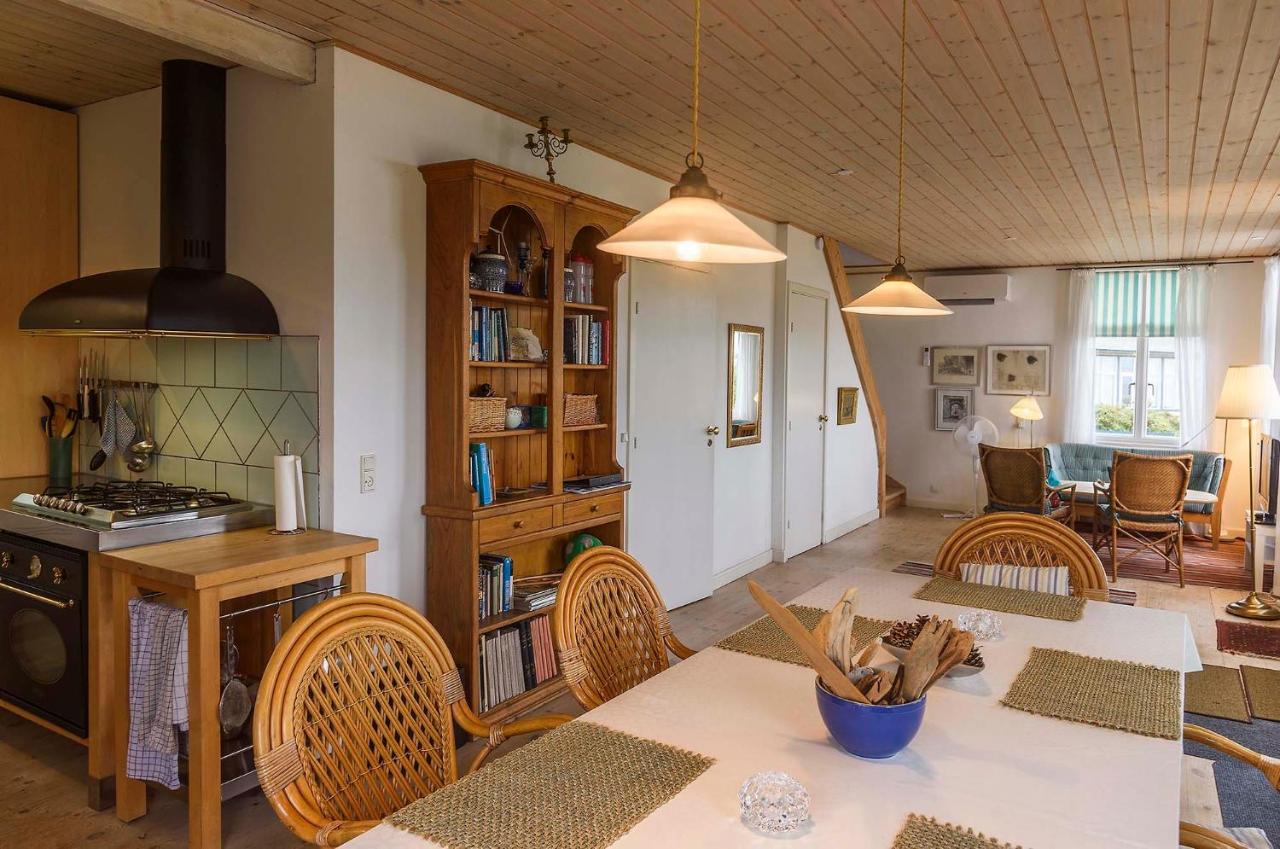Skaerven Beachfront And