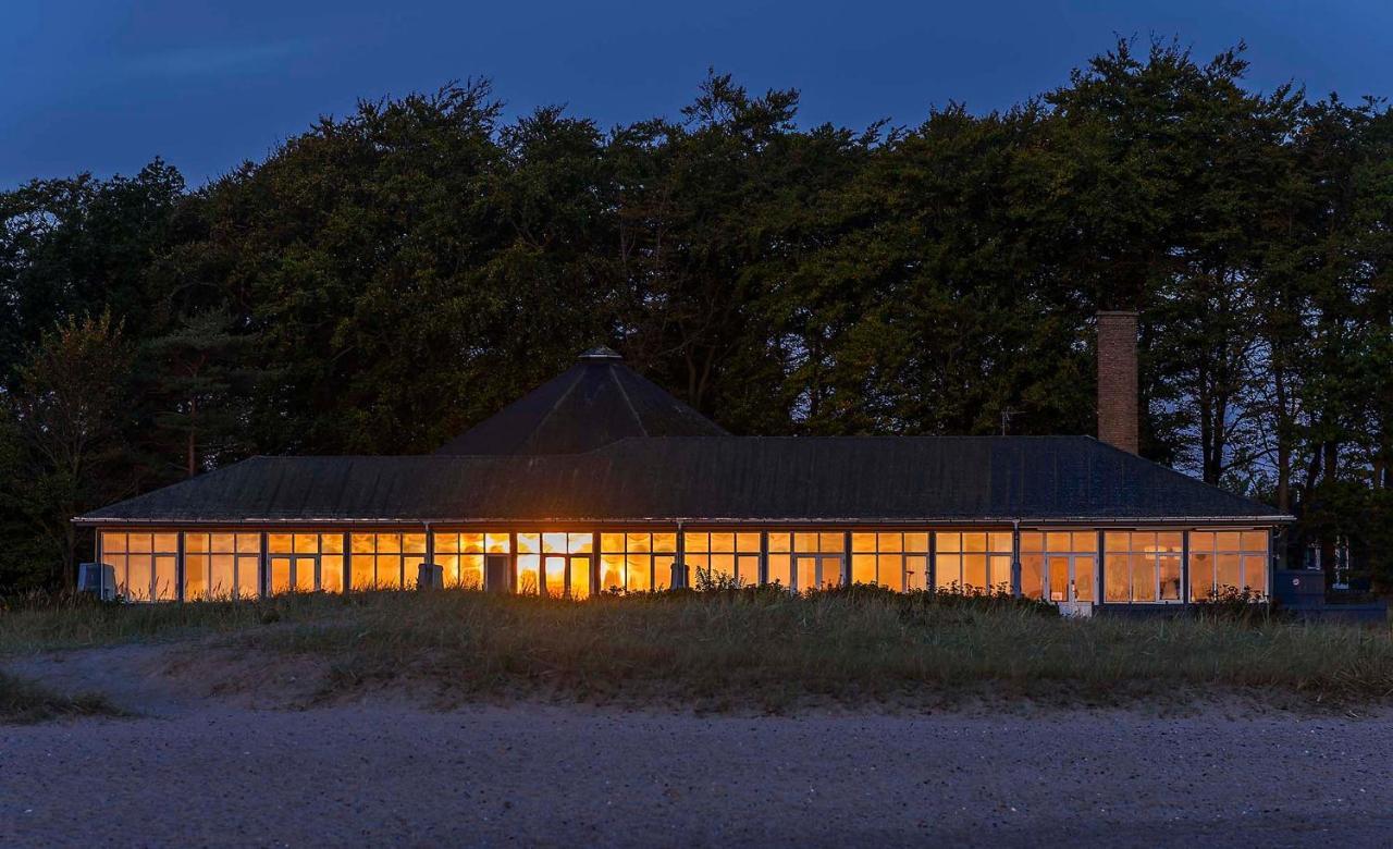 Apartment Skaerven Beachfront And *